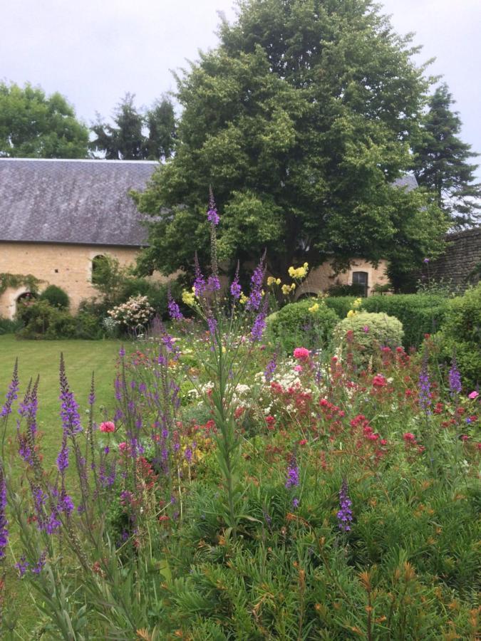 De ma fenetre Bed & Breakfast Saint-Martin-des-Entrées Eksteriør bilde